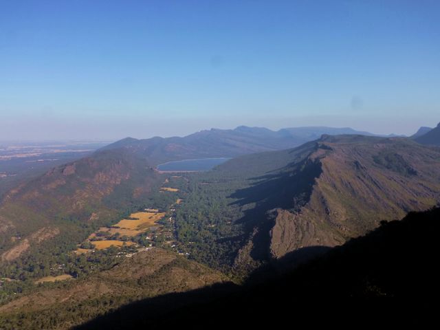 Halls Gap und der Eingang zum Tal der Ahnungslosen